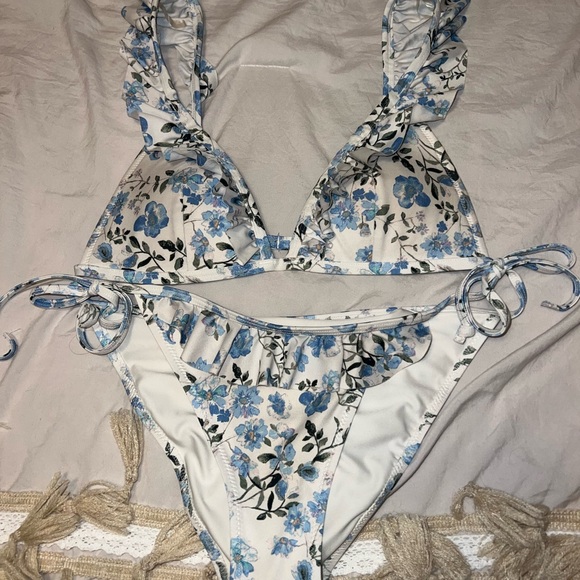 H&M Blue Floral Bikini - Picture 1 of 2
